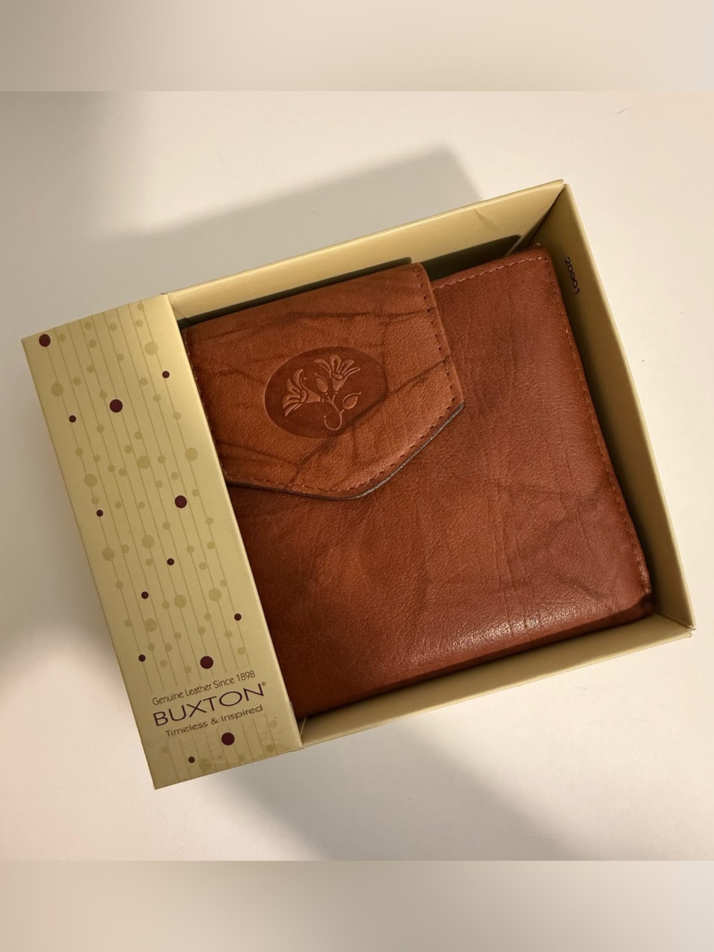 Vintage Buxton Heiress Cardex Leather Wallet NWT Box Mahogany